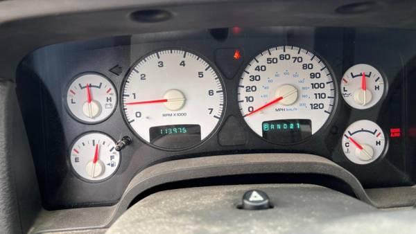 2005 Dodge Ram 1500 ST Quad Cab Short Bed 4WD