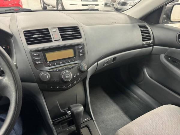 2005 Honda Accord LX 4dr Sedan