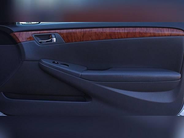 2007 Toyota Camry Solara SLE CONVERTIBLE W/ LEATHER