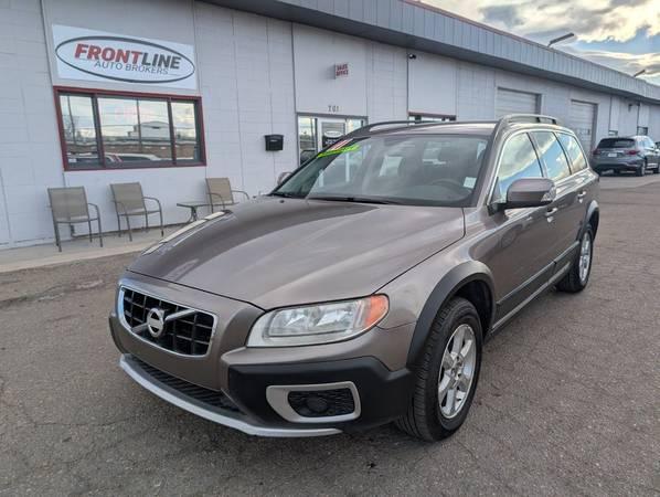 2011 Volvo XC70 32 ONE OWNER - CLEAN CARFAX - LOW MILES