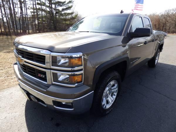 2014 SILVERADO EXT CAB 1500 4WD VERY NICE TRUCK