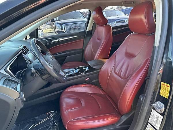 2015 Ford Fusion Titanium 4dr Sedan