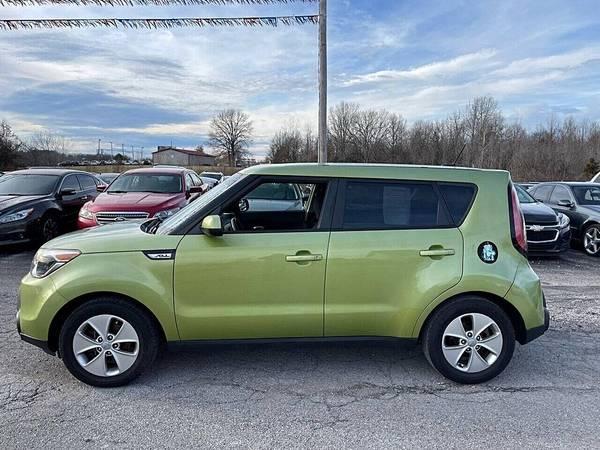 2016 Kia Soul Base 4dr Crossover 6M