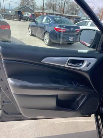 2020 Nissan Pathfinder SL suv Magnetic Black Pearl