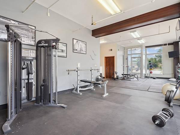 Awesome Neighbors Left Right!