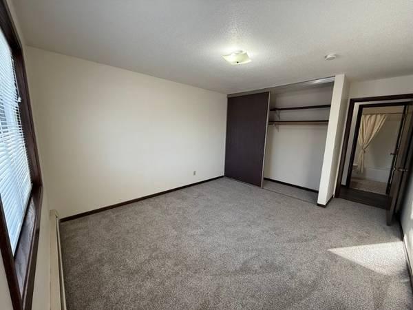 Carpeted, Controlled Access, 2 bedroom