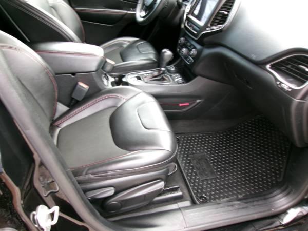 2020 Jeep Cherokee / 2021 Pilot / Sequoia Platinum/ 2017 Sienna 139k