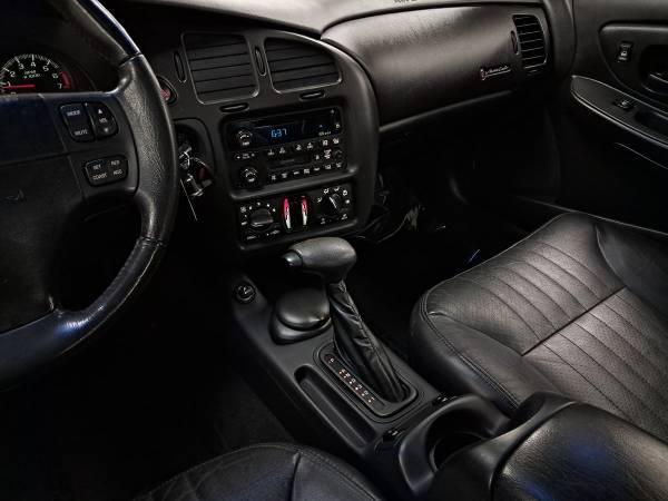 2000 Chevrolet Monte Carlo Chevy LS Coupe
