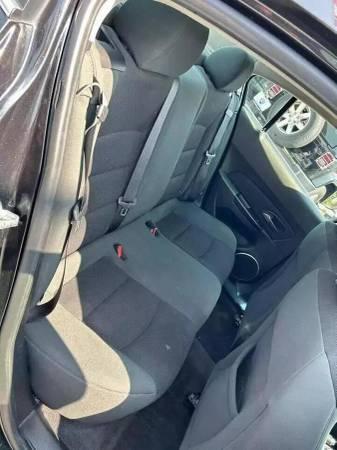 2012 Chevrolet Chevy Cruze eco Sedan 4D