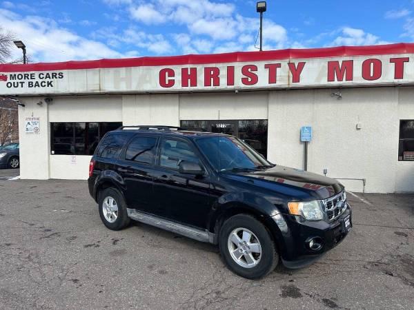 2011 Ford Escape XLT -We Finance Everyone!
