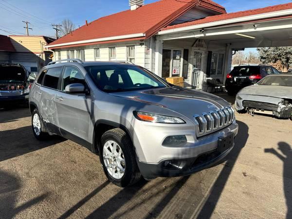 2017 Jeep Cherokee REPAIRABLE REBUILDABLE REPAIRABLES REBUILDABLES