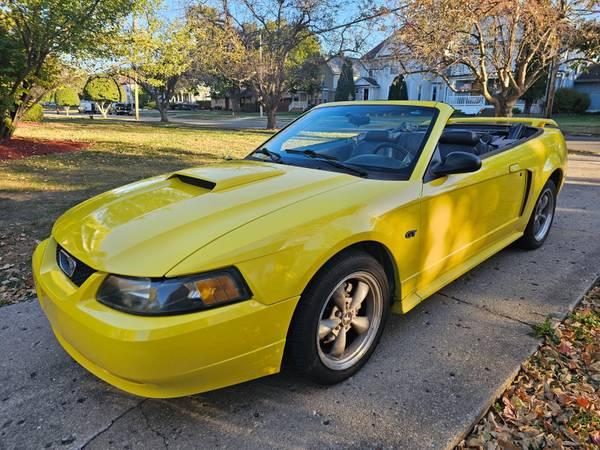 2002 FORD MUSTANG GT CONVERTIBLE CANARY YELLOW BLACK LEATHER AUTO