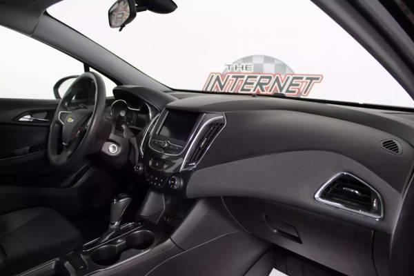 2019 * Chevrolet * Cruze * LS Sedan 4D 4-Cyl, Turbo, 1.4 Liter Automat